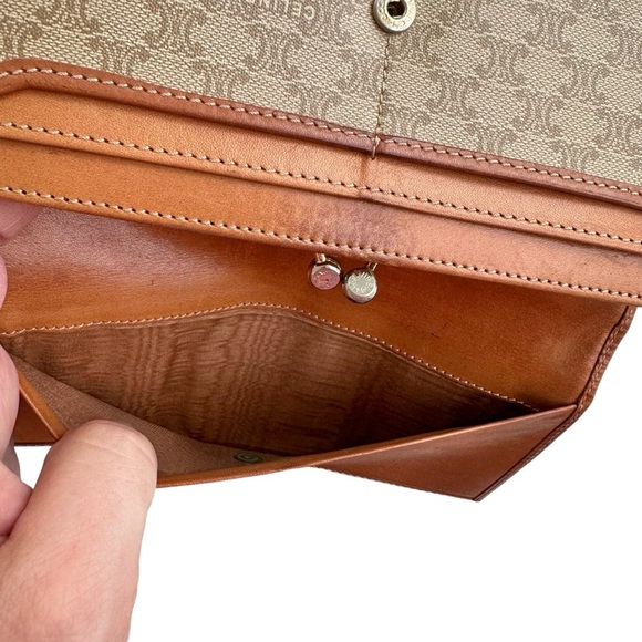 Authentic CELINE Macadam Beige Canvas & Leather Kisslock Long Wallet - Picture 12 of 15